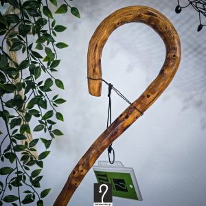 Κρητική Κατσούνα Ιδανική για καθημερινή χρήση και μπαστούνι πεζοπορίας. Ξύλο Πρίνου και ύψος 1,29 μ | ΚΩΔ 041125-ΤΖ34