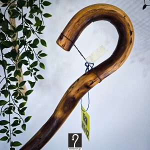 Special Κρητική Σκουρόχρωμη Κατσούνα Στιβαρού Τύπου κι Ανθεκτική για κάθε χρήση. Ξύλο Πρίνου και ύψος 1,51 μ | ΚΩΔ 111125-ΜΣ42