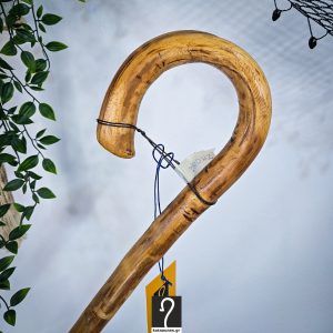 Πανέμορφη και ανθεκτική κρητική κατσούνα. Από ξύλο Σκίνου, ύψος 1,21 μ | ΚΩΔ 081225-ΣΤ31