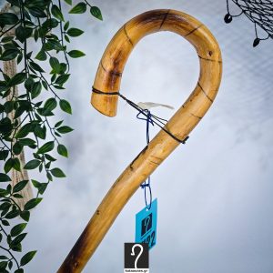 Κατσούνα αλφάδι, εντυπωσιακή κι ελαφριά για καθημερινή χρήση και στήριξη. Από ξύλο Συκιάς και Ύψος 1,26 μ | ΚΩΔ: 081225-XK22