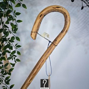 Εντυπωσιακή Κατσούνα αλφάδι! Ιδανική για καθημερινή χρήση. Από ξύλο φουντουκιάς και ύψος 1,18 μ | ΚΩΔ: 151225-ΣΤ01