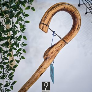 11 εκ περίμετρο Εντυπωσιακή κι  Αυθεντική Στιβαρού Τύπου Κατσούνα για κάθε χρήση. Ξύλο Πρίνου, ύψος 1,32 μ | ΚΩΔ 271225-ΧΚ17