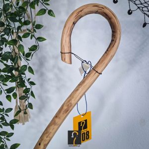 Special Κρητική Κατσούνα Ιδανική για πεζοπορία και κάθε είδους χρήση. Ξύλο Πρίνου και ύψος 1,28 μ | ΚΩΔ: 190126-ΣΤ08