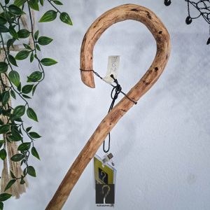 Ιδανική για καθημερινή χρήση και στήριξη κατσούνα από ξύλο Πρίνου και ύψος 1,03 μ | ΚΩΔ 190126-ΜΣ39