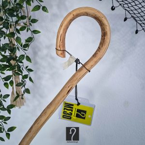 Special Κρητική Κατσούνα Ιδανική για πεζοπορία και κάθε είδους χρήση. Ξύλο Πρίνου και ύψος 1,17 μ | ΚΩΔ: 190126-ΜΣ30