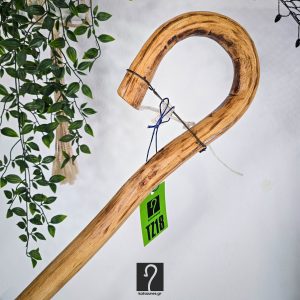 11 εκ περίμετρο Special Κρητική Στιβαρού Τύπου Κατσούνα με μεγάλο ύψος 1,49 μ. Από ξύλο Πρίνου | ΚΩΔ 120226-ΤΖ18