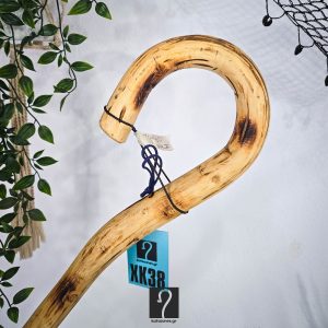 Εντυπωσιακή Κατσούνα ελαφριά για καθε χρήση. Από ξύλο αγριοσυκιάς και Ύψος 1,27 μ | ΚΩΔ:070426-ΧΚ38