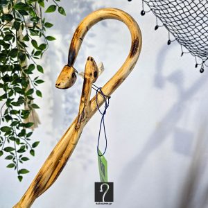 Special Κρητική Σκαλιστή Κατσούνα 2 με δύο κεφάλια φιδιού και πλεξούδα! Από ξύλο Αστύρακα 1,49 μ ΚΩΔ 290626-ΤΖ54