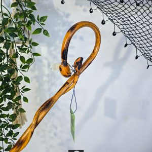Special Κρητική Σκαλιστή Κατσούνα απο ξύλο Μπουρνελίδι με δύο κεφάλια φιδιού και πλεξούδα 1,31 μ ! ΚΩΔ 010726-ΤΖ20
